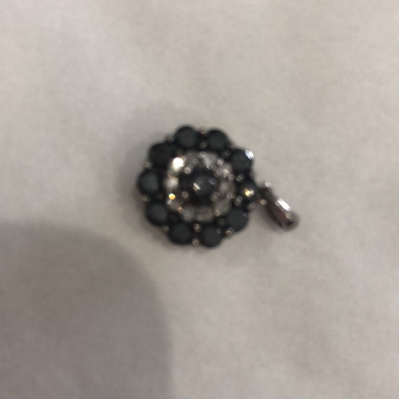 Diamond and silver necklace charm - Picture 4 of 5